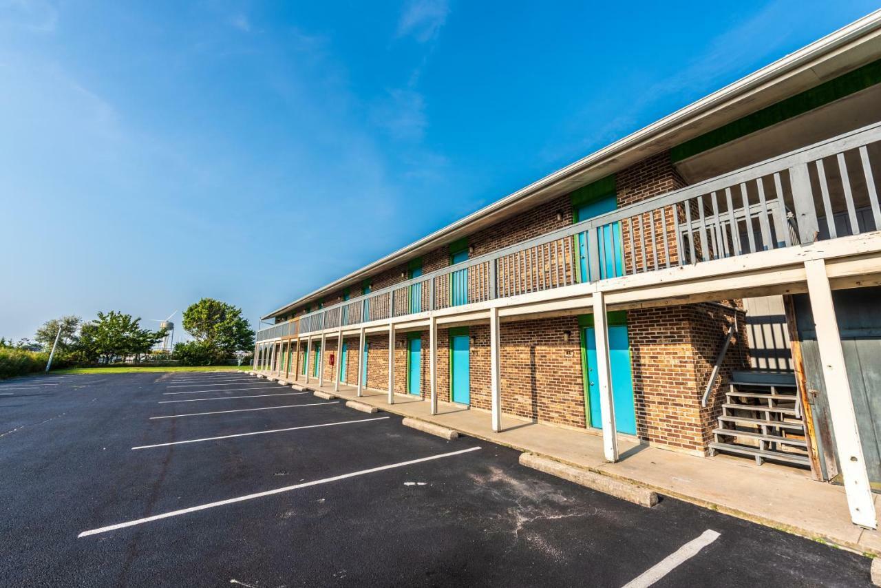 Rodeway Inn At Somers Cove Marina Crisfield Exterior foto